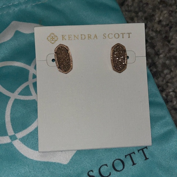 Kendra Scott Ellie rose gold earring - Picture 1 of 4